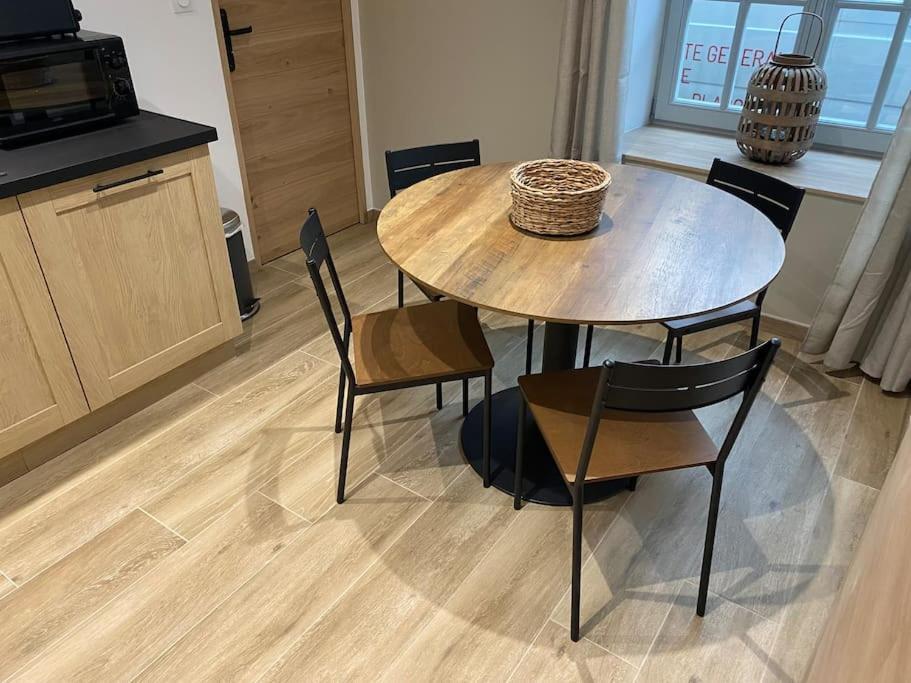 Gite Du Pavillon Rocroi ภายนอก รูปภาพ